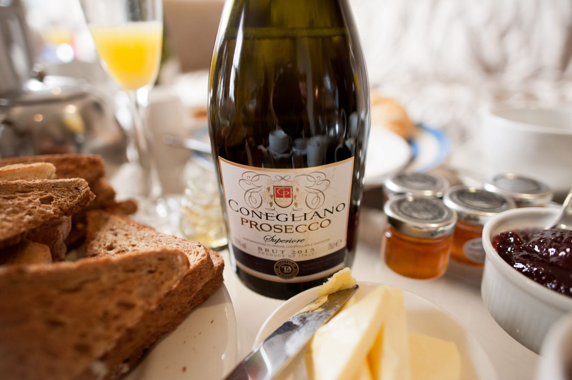 Wedding Breakfast at Kings Arms Hotel