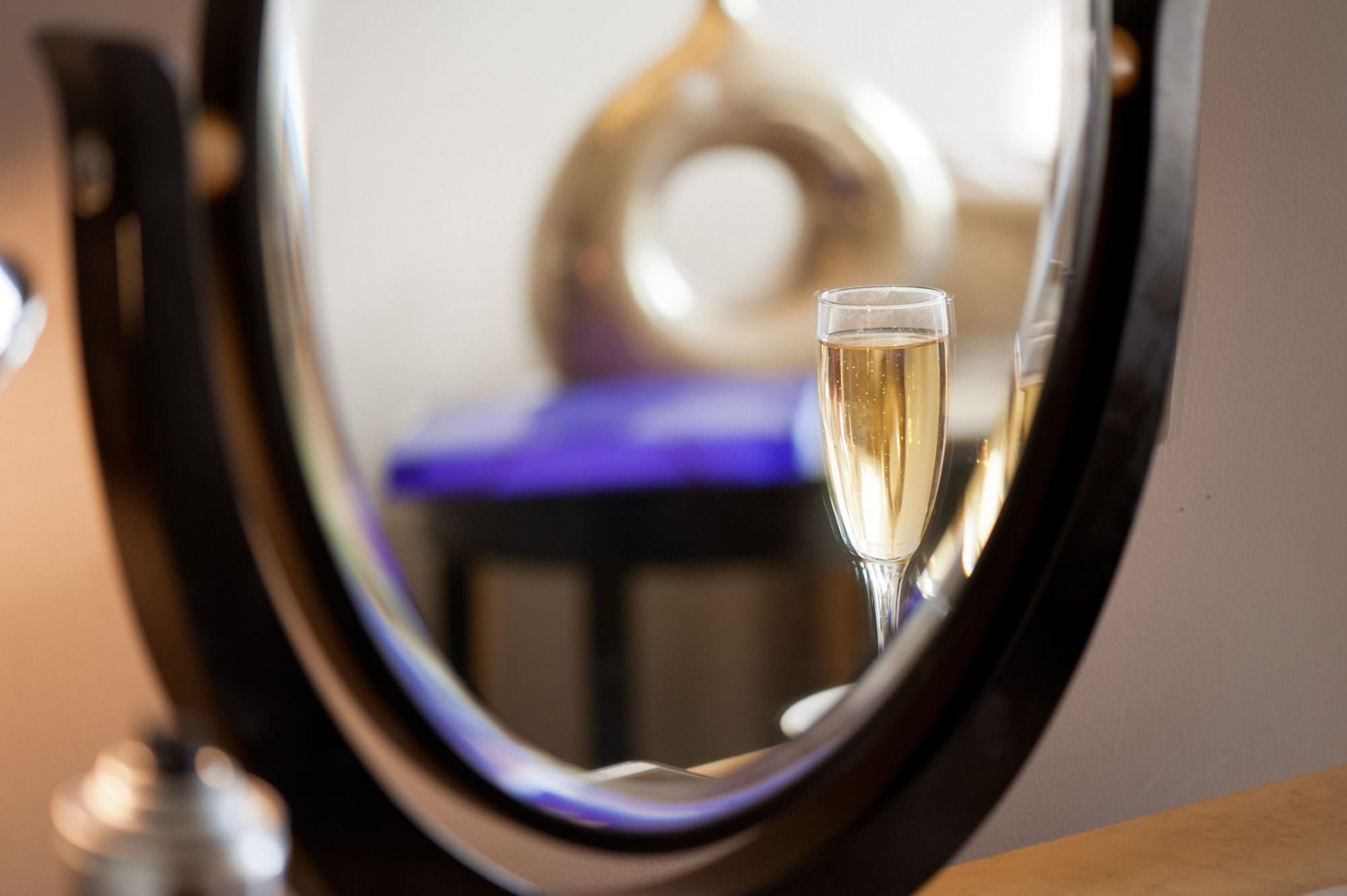 Prosecco at Kings Arms Hotel Wedding