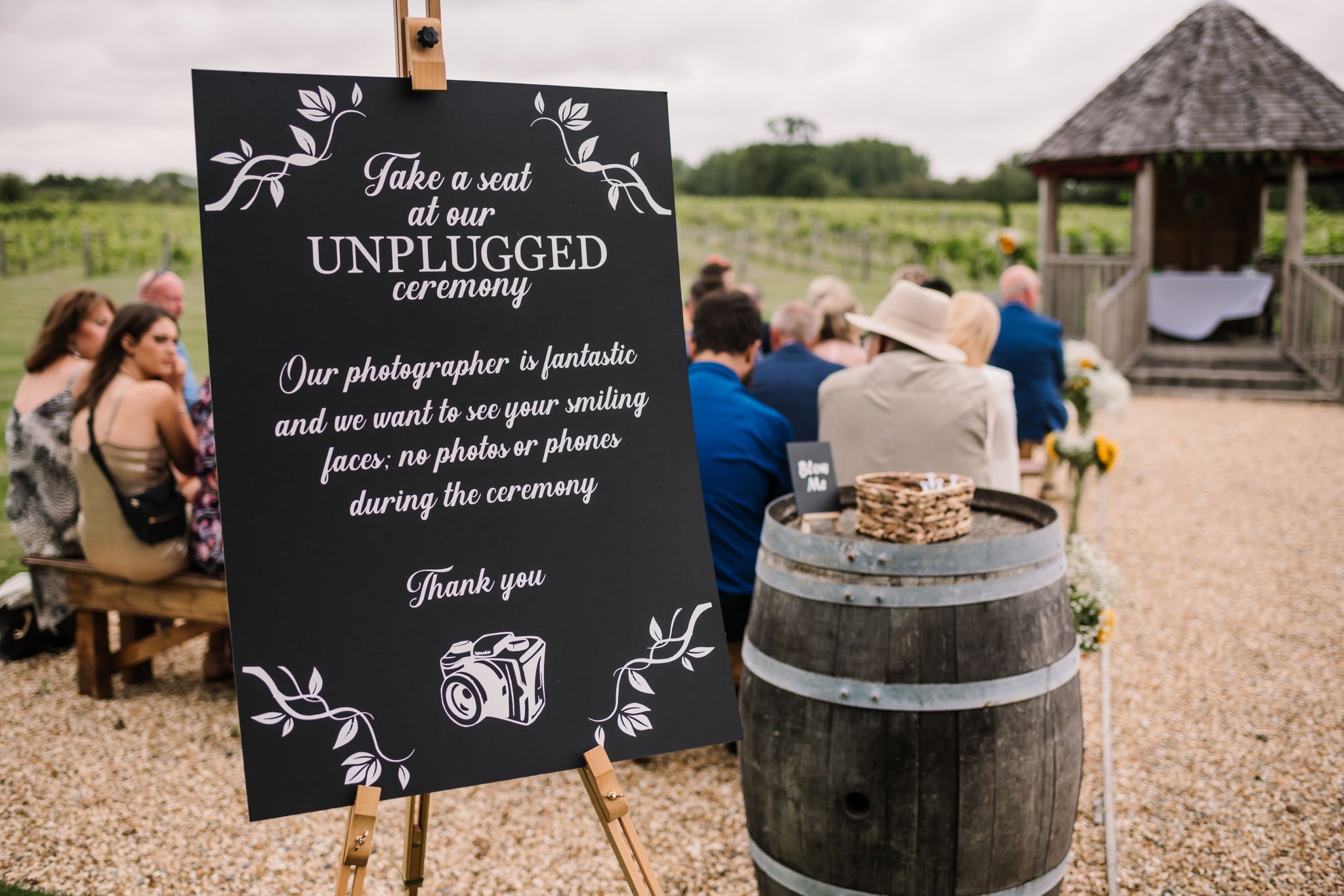 Unplugged wedding sign at Hampshire wedding